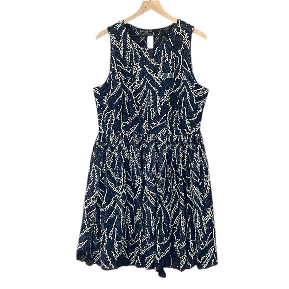 Belle Badgley Mischka Embroidered Sequin Cocktail Party Dress Navy Size 14 - Picture 3 of 10